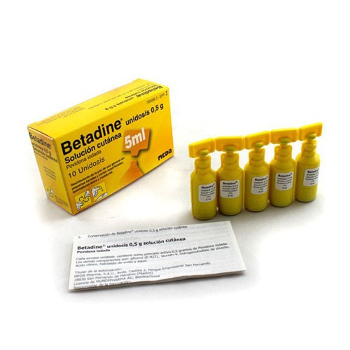 BETADINE UNIDOSIS 500 MG SOLUCIÓN CUTÁNEA EN ENVASE UNIDOSIS , 10 envases unidosis de 5 ml